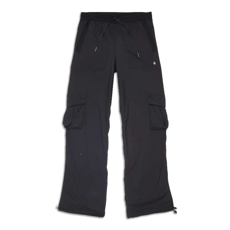 Dance Studio Relaxed-Fit Mid-Rise Cargo Pant - Resale