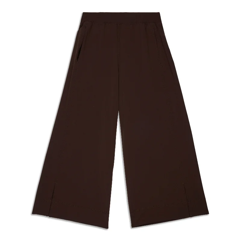 Stretch High-Rise Wide-Leg Cropped Pant - Resale